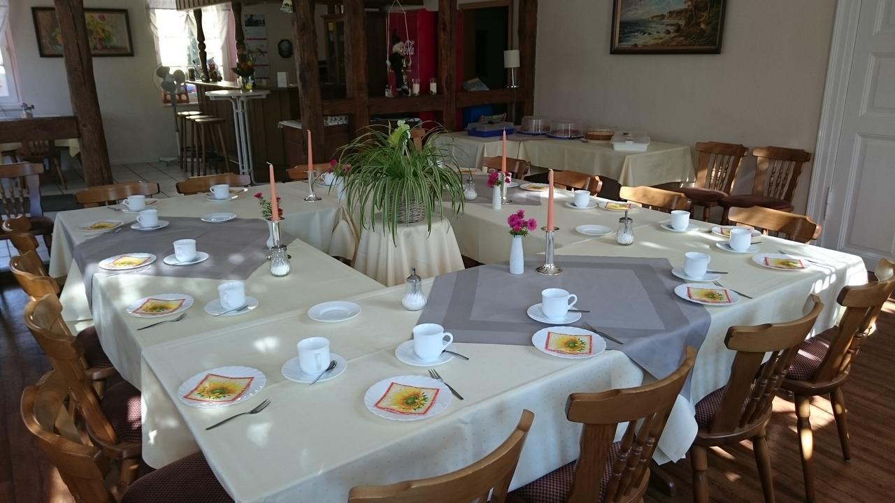 Hotel Boizenburger Hof Екстериор снимка